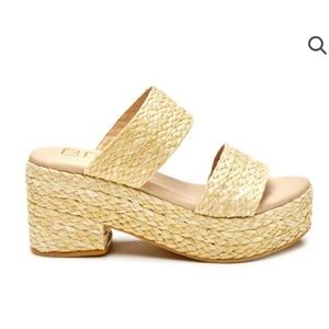 Mattise ocean Ave platform sandal size 9